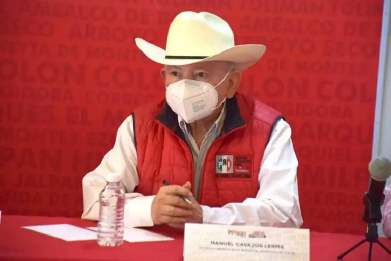 Alejandro Moreno, Presidente Nacional del PRI, anunció que el exgobernador de Tamaulipas, Manuel Cavazos fue removido de su cargo, tras emitir comentarios misóginos sobre el caso de Cuauhtémoc Blanco.