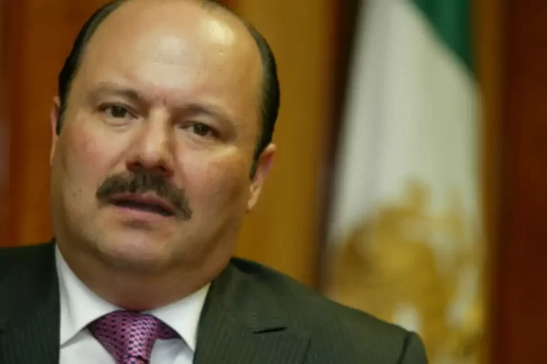 La Comisión Nacional del Agua (CONAGUA) denunció este martes al exgobernador de Chihuahua, César Duarte, por el uso ilegal de recursos hídricos en su rancho ubicado en dicho estado.