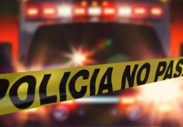 Un ataque armado registrado la madrugada de este jueves en la colonia Industrial Barrientos, en Tlalnepantla, dejó un saldo de cuatro personas muertas. Las víctimas, tres hombres y una mujer, fueron interceptadas por sujetos armados mientras circulaban en un vehículo compacto rojo sobre la avenida Prolongación Hidalgo.