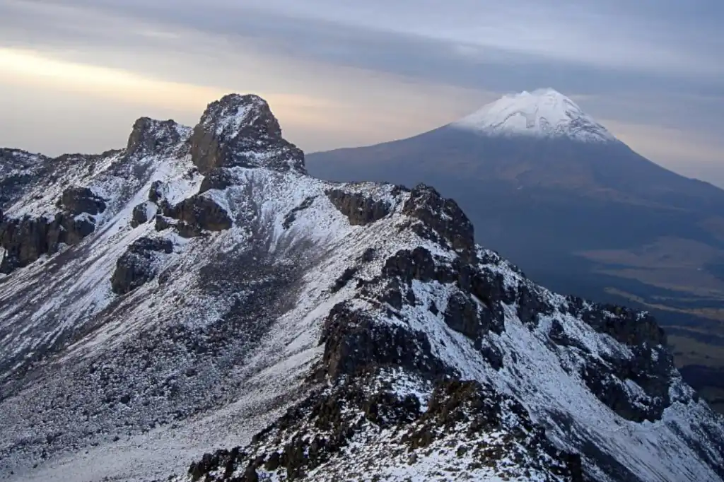 Paolo Sánchez, un joven de 14 años reportado como desaparecido en Coyoacán, Ciudad de México, fue hallado sin vida el pasado 19 de julio en las alturas del volcán Iztaccíhuatl, en el Estado de México.