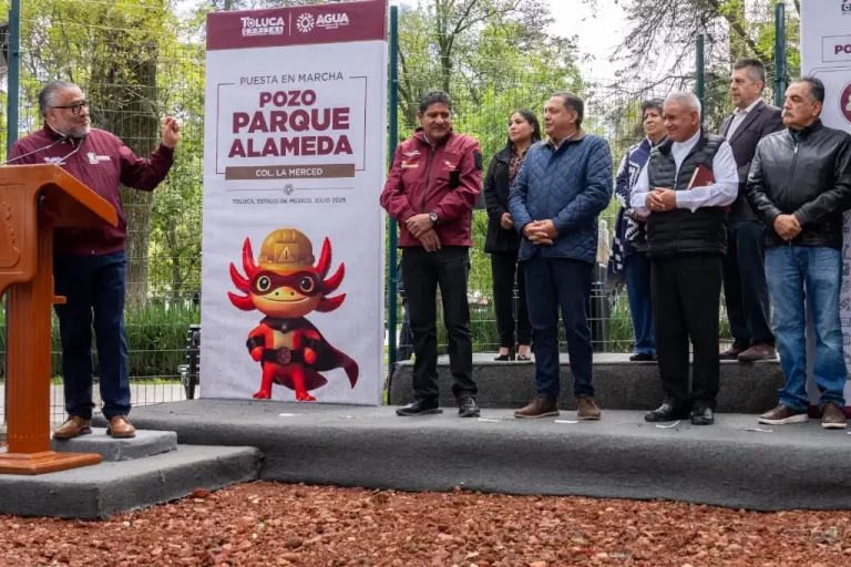 Con el arranque del Pozo Parque Alameda, el Gobierno del Estado de México y el Ayuntamiento de Toluca fortalecen el abasto de agua en la capital mexiquense, beneficiando directamente a colonias del Centro Histórico.