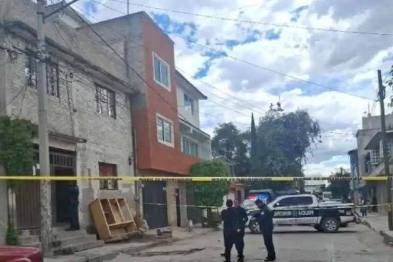 La Fiscalía General de Justicia del Estado de México (FGJEM) cumplimentó una segunda orden de aprehensión contra Carlos “N”, Ana Lilia “N” y Lilia “N”, presuntos responsables de la muerte de Fernandito, un niño de cinco años hallado sin vida en La Paz.