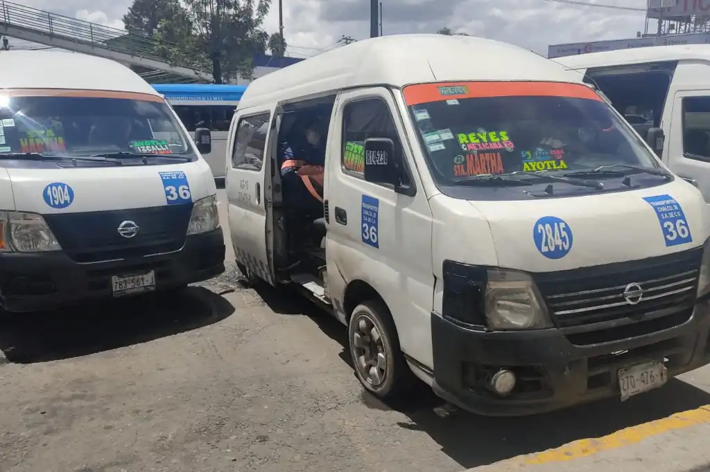 El aumento de dos pesos en la tarifa del transporte público en el Valle de Toluca, que entrará en vigor el 15 de octubre, desató una ola de inconformidad entre los usuarios, quienes califican la medida como injusta y perjudicial para los sectores de menores ingresos.