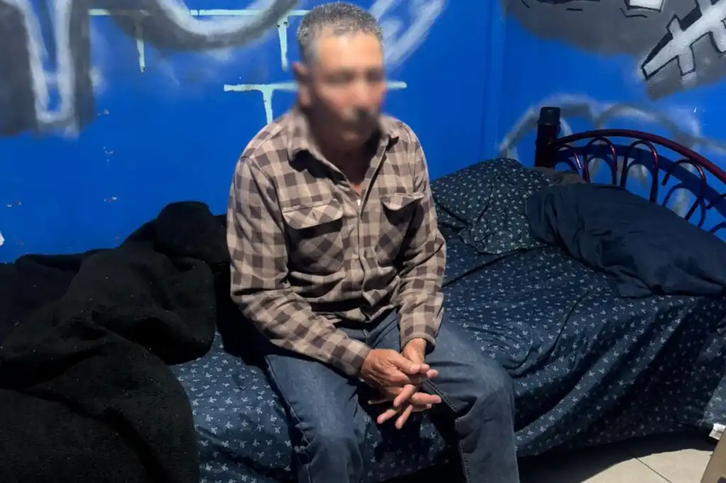 Rescatan con vida a dirigente transportista secuestrado en Jilotepec.