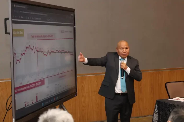 Raciel Pérez, alcalde de Tlalnepantla, llama a grabar y denunciar a policías corruptos