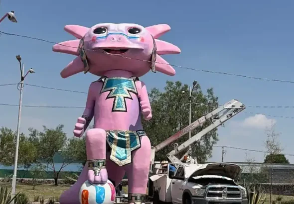 Ecatepec presume el ajolote monumental más grande de América Latina