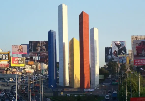 Las Torres de Satélite buscan convertirse en Patrimonio Cultural de la Humanidad