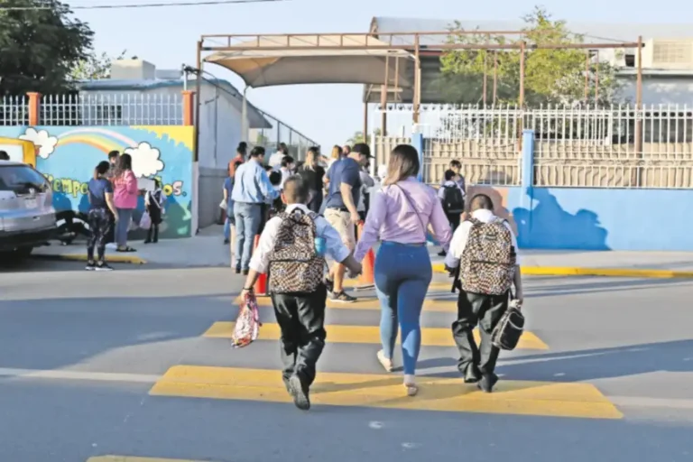 Edomex refuerza seguridad para el regreso a clases de más de 4.2 millones de estudiantes