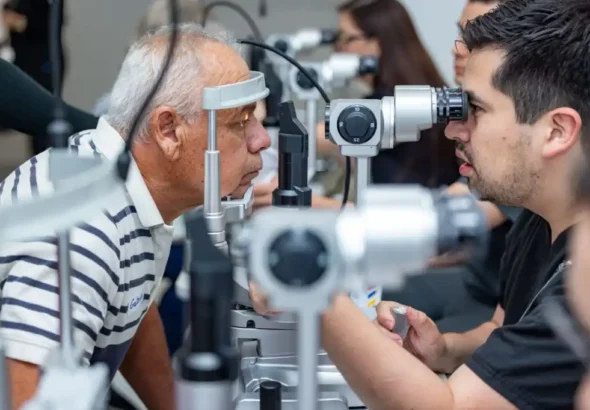 DIF Coacalco prepara cirugías gratuitas de cataratas para noviembre