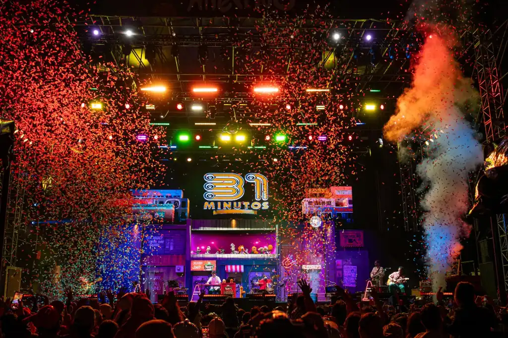 31 Minutos reúne a 47 mil personas en la Feria y Festival Cultural Alfeñique 2026